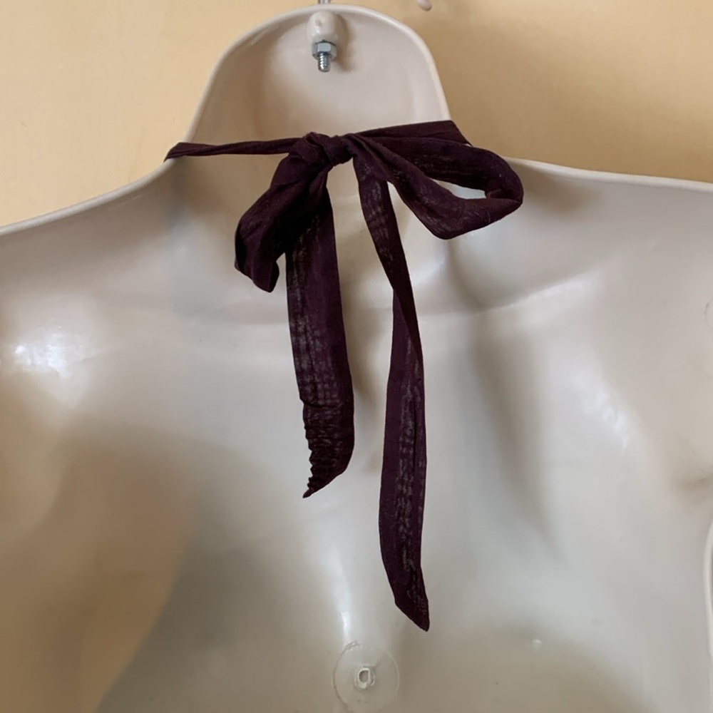 Express deep plum color embroidered halter dress size 4 - Picture 5 of 11
